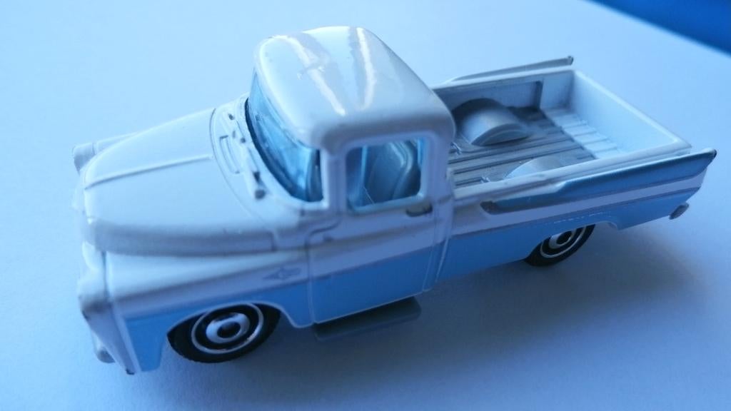 1957 Dodge Sweptside  Matchbox 1228 - licht blauw / wit -, Ophalen of Verzenden, Zo goed als nieuw, Overige typen, Matchbox