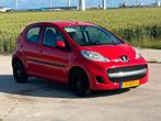 Peugeot 107 1.0 12V 5DR 2009 Rood, Voorwielaandrijving, Elektrische ramen, Stof, 4 stoelen