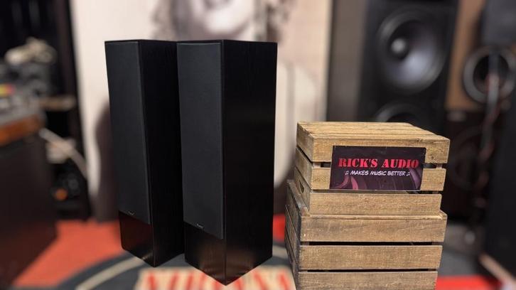 Magnat Vector 4 • 3-weg Bass Reflex • DUITSE KWALITEIT, Audio, Tv en Foto, Luidsprekers, Refurbished, Front, Rear of Stereo speakers