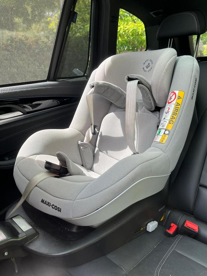 Maxi-Cosi Pearl Pro2 en Maxi-cosi FamilyyFix One i-size, Kinderen en Baby's, Autostoeltjes, Zo goed als nieuw, Maxi-Cosi, 9 t/m 18 kg