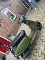 AGM scooter  3900kmstand, Fietsen en Brommers, Ophalen of Verzenden