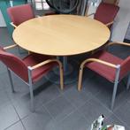 4x Leolux Cimaronne + Leolux Trias ronde tafel, Huis en Inrichting, Stoelen, Ophalen, Gebruikt, Overige kleuren, Design