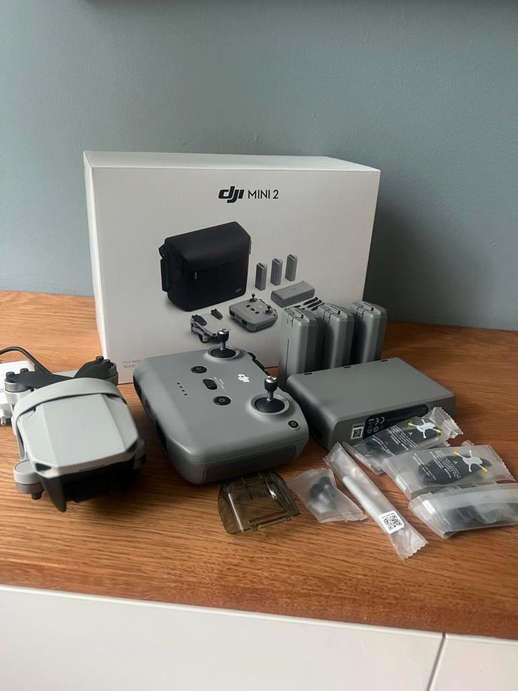 DJI Mini 2 Fly More Combo - nieuwstaat!, Audio, Tv en Foto, Drones, Zo goed als nieuw, Drone met camera, Ophalen
