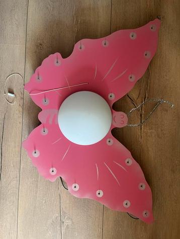 Leuke vlinder plafonnière beschikbaar voor biedingen