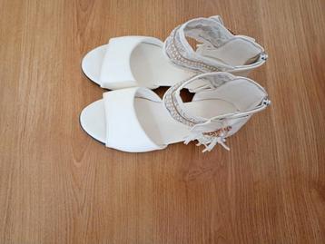 Feestelijke(Bruids)meisjes schoenen, maat 36, Fashion. ZGAN beschikbaar voor biedingen