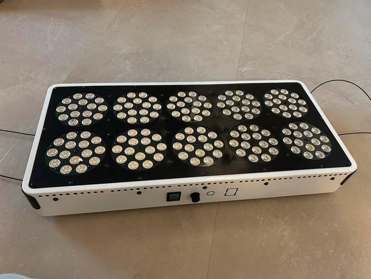 Apollo 10 Kweeklamp - zgan, Tuin en Terras, Kweekspullen, Gebruikt, Kweeklamp, Verzenden