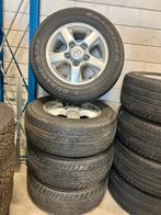 Originele18 inch Landcruiser 100/200 serie velgen 275-60-18, Auto-onderdelen, Banden en Velgen, 18 inch, Gebruikt, 275 mm, Banden en Velgen