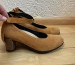 Wolky pumps maat 40 1/2 cognac suède enkelbandje klittenband, Bruin, Verzenden, Zo goed als nieuw, Wolky