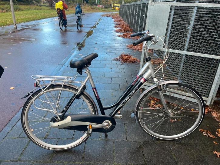 Damesfiets - Target New York (locatie:Arnhem), Fietsen en Brommers, Fietsen | Dames | Damesfietsen, Gebruikt, Overige merken, Versnellingen