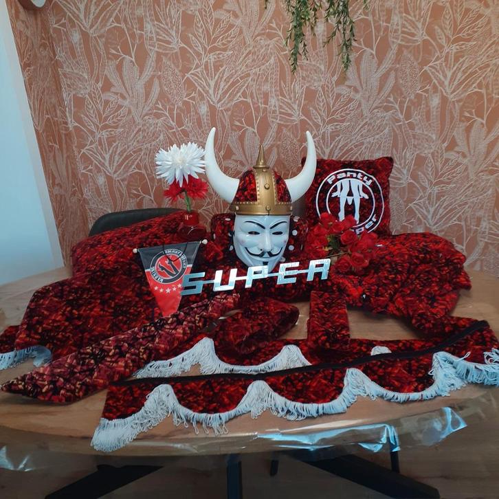 SCANIA....scania next g serie pluche spullen.LOS VERKOOP...., Auto-onderdelen, Interieur en Bekleding, Nieuw, Ophalen