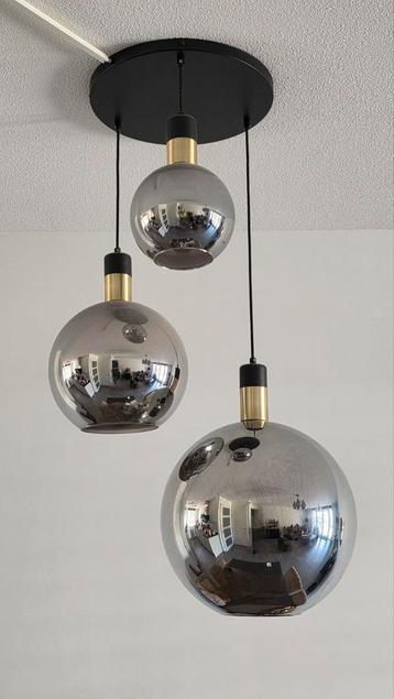 Hanglamp met 3 bollen van rookglas.