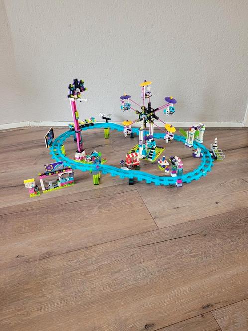 Lego friends pretpark achtbaan 41130/ botsauto 41133, Kinderen en Baby's, Speelgoed | Duplo en Lego, Zo goed als nieuw, Lego, Complete set