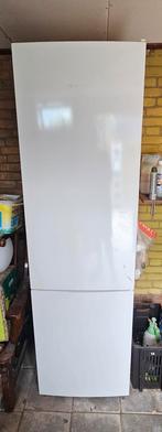 Bosch KGN39VW31 Zeer goede, Koel-vriescombinatie koelkast, Ophalen, 200 liter of meer, Met aparte vriezer, 160 cm of meer