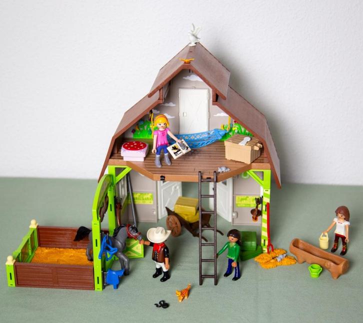 Playmobil Spirit paardenschuur 70118 + Paardenbox 9479, Kinderen en Baby's, Speelgoed | Playmobil, Zo goed als nieuw, Complete set