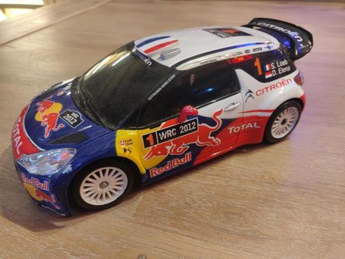 red bull ralley wagen, Verzamelen, Automerken, Motoren en Formule 1, Zo goed als nieuw, Auto's, Ophalen of Verzenden