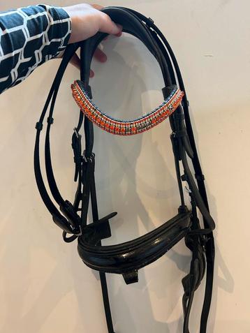 Hoofdstel maat pony. (Ook voor grote shetlanders) beschikbaar voor biedingen