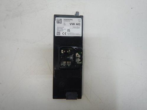 VW Tiguan 571 Antenneversterker 5QS035741, Auto diversen, Autoradio's, Gebruikt, Ophalen of Verzenden