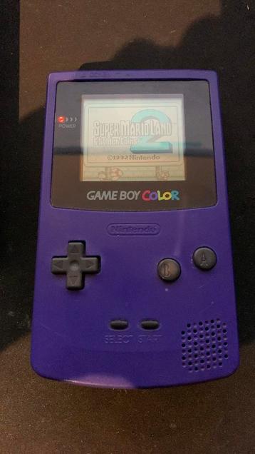 GameBoy Color met 2 games  beschikbaar voor biedingen