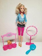 Barbie Luv Me 2008 met accessoires, Verzamelen, Poppen, Ophalen of Verzenden, Gebruikt