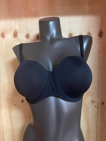 Antigel t shirt bh 75f en 85f kan strapless / halter beschikbaar voor biedingen