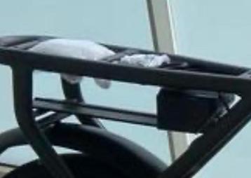 Knaap Accu Behuizing  groot model beschikbaar voor biedingen