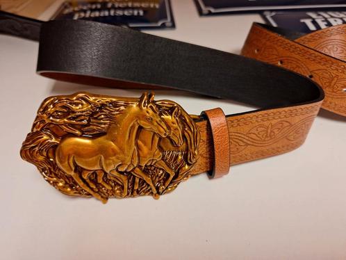 Prachtige riem met fraaie buckle 110 cm, Kleding | Dames, Riemen en Ceinturen, Zo goed als nieuw, Ophalen of Verzenden
