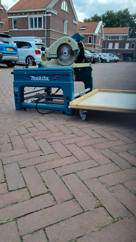 Makita zaagtafel + afkortzaag in 1, LF 1000, Doe-het-zelf en Verbouw, Gereedschap | Zaagmachines, Nieuw, Cirkelzaag, 1200 watt of meer