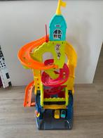 Fisher-Price Zit en Sta Wheelies Garage - Racebaanset, Kinderen en Baby's, Ophalen, Zo goed als nieuw, Handmatig, Overige merken