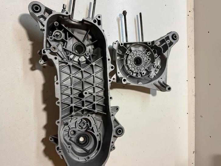 GILERA RUNNER M08 DD DG carters glasparel straald, Motoren, Tuning en Styling, Ophalen of Verzenden