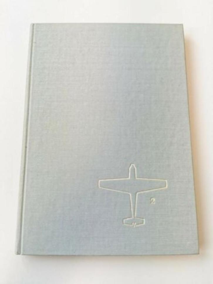 Dora Kurfurst Und Rote 13 Band 2 - karl ries jr, Boeken, Oorlog en Militair, Gelezen, Luchtmacht, Tweede Wereldoorlog, Ophalen of Verzenden
