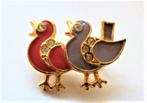 Broche twee kwetterende vogeltjes rood en lila, Ophalen, Zo goed als nieuw, Overige kleuren, Overige materialen