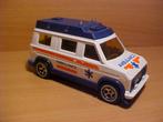 Majorette - Ford E-150 Ambulance SOS [wit] 1/36, Hobby en Vrije tijd, Modelauto's | Overige schalen, Ophalen of Verzenden, Gebruikt