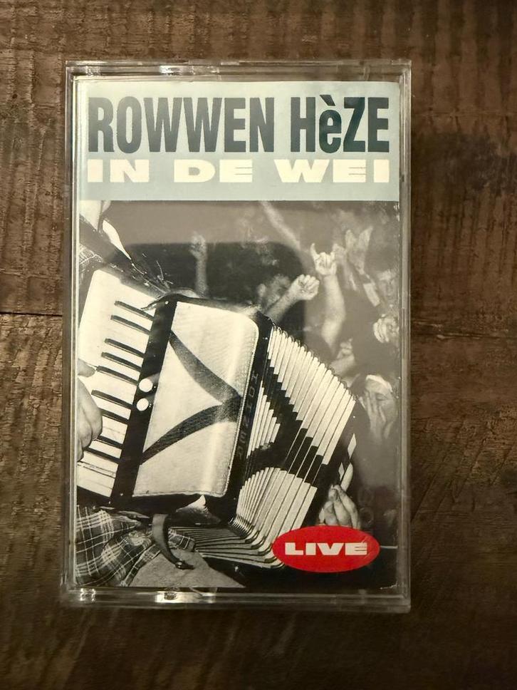 Rowwen Hèze - In de Wei Cassetteband, Cd's en Dvd's, Cassettebandjes, Zo goed als nieuw, Origineel, Pop, 1 bandje, Ophalen of Verzenden
