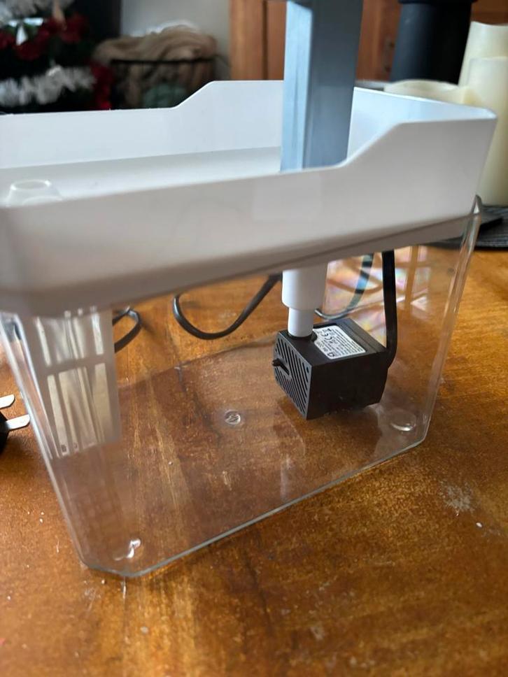 Drinkfontein kat, Dieren en Toebehoren, Kattenvoerbakken en Drinkbakken, Nieuw, Ophalen of Verzenden