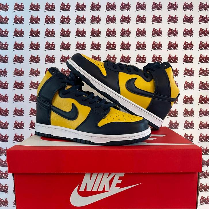 Nike Dunk High Michigan  | EU 42, Kleding | Heren, Schoenen, Nieuw, Sneakers of Gympen, Overige kleuren, Ophalen of Verzenden