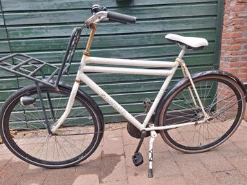 Cumberland heren fiets beschikbaar voor biedingen