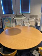 Vergadertafel rond – licht hout, Ophalen, Gebruikt, Bureau
