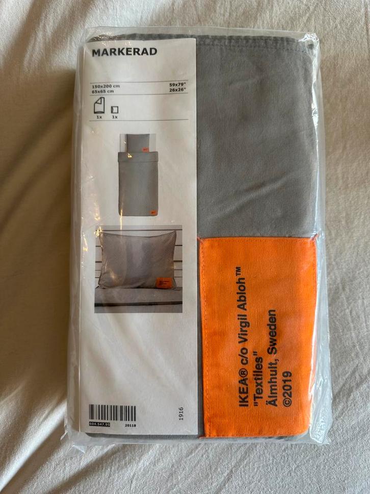 Ikea x Virgil Abloh Markerad Off-White dekbedovertrek, Huis en Inrichting, Stoffering | Gordijnen en Lamellen, Nieuw, 200 cm of meer