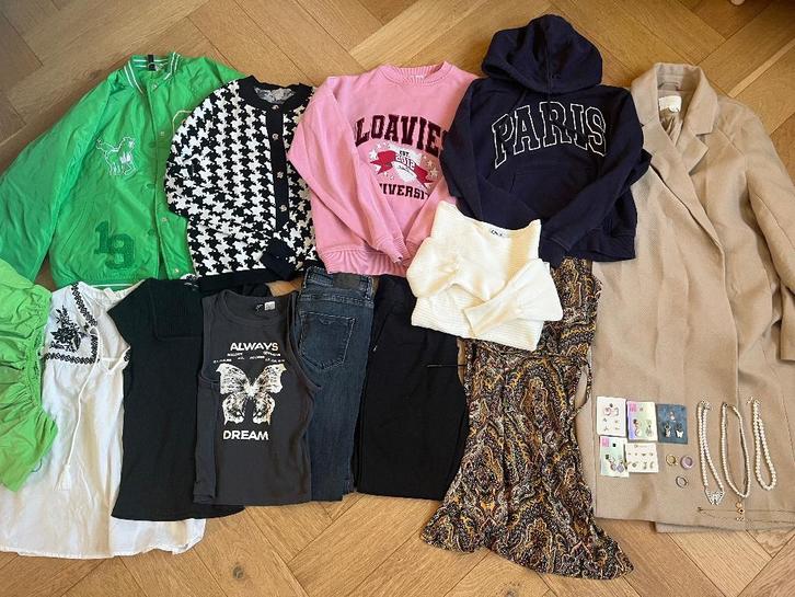Dames Kledingpakket XS/S met sieraden set, Kleding | Dames, Dames-kledingpakketten, Zo goed als nieuw, Maat 36 (S), Ophalen of Verzenden