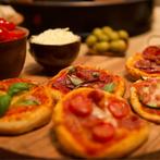 Huren; Pizzarette 6 personen Emerio met PreBake, Ophalen, Zo goed als nieuw, 4 t/m 7 personen
