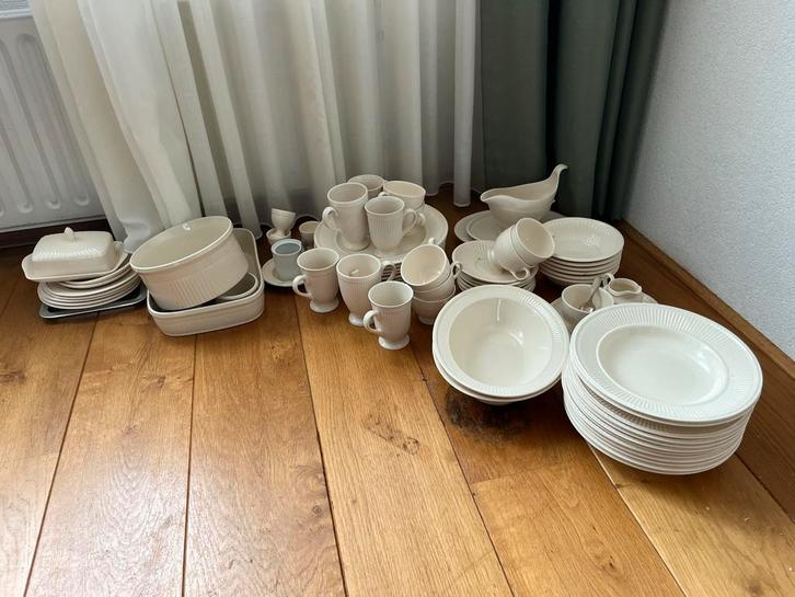 Wedgwood Service - heel compleet EDME, Antiek en Kunst, Antiek | Servies compleet, Ophalen