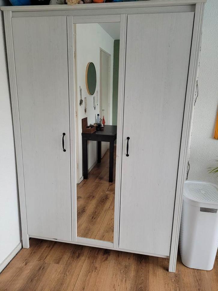 Kledingkast gratis ophalen, Huis en Inrichting, Kasten | Kledingkasten, Gebruikt, 200 cm of meer, 50 tot 75 cm, Ophalen
