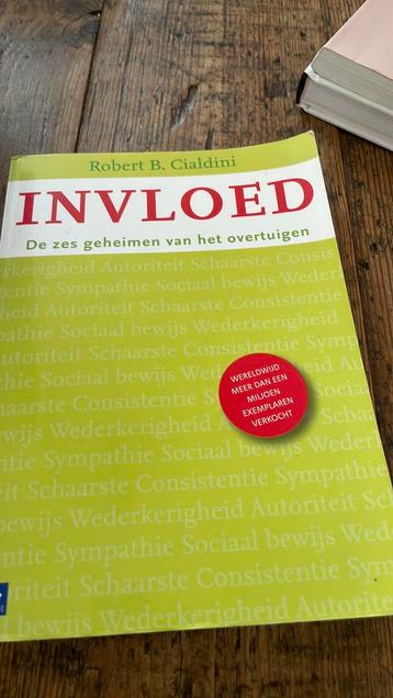 R.B. Cialdini - Invloed beschikbaar voor biedingen