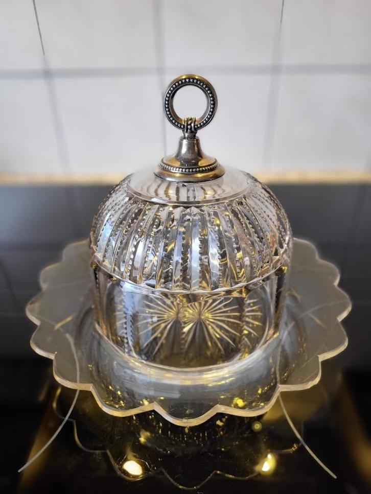 bon bon schaal met stolp, Antiek en Kunst, Antiek | Glas en Kristal, Ophalen of Verzenden