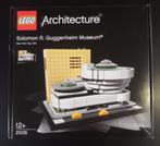 21035 Solomon R. Guggenheim Museum - Lego Architecture, Ophalen of Verzenden, Zo goed als nieuw, Complete set, Lego