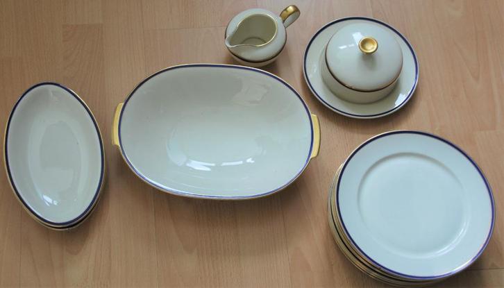 Serviesdelen goud met blauw, Heinrich Bavaria, Antiek en Kunst, Antiek | Servies compleet, Ophalen of Verzenden