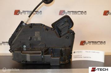 Portierslot LA Volkswagen Polo 5ta839015e m300 beschikbaar voor biedingen