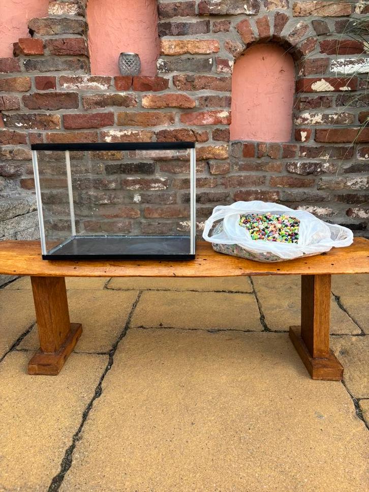 Aqarium/terrarium+steentjes, Dieren en Toebehoren, Vissen | Aquaria en Toebehoren, Zo goed als nieuw, Leeg aquarium, Ophalen