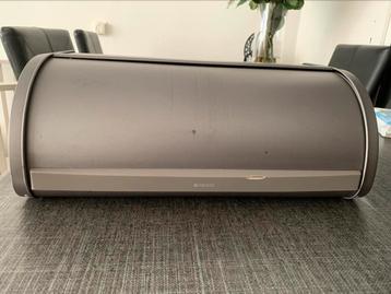 Brabantia broodtrommel platinium beschikbaar voor biedingen