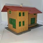 Pakhuis met perron in ho, Gebruikt, Gelijkstroom of Wisselstroom, Brug, Tunnel of Gebouw, Ophalen of Verzenden